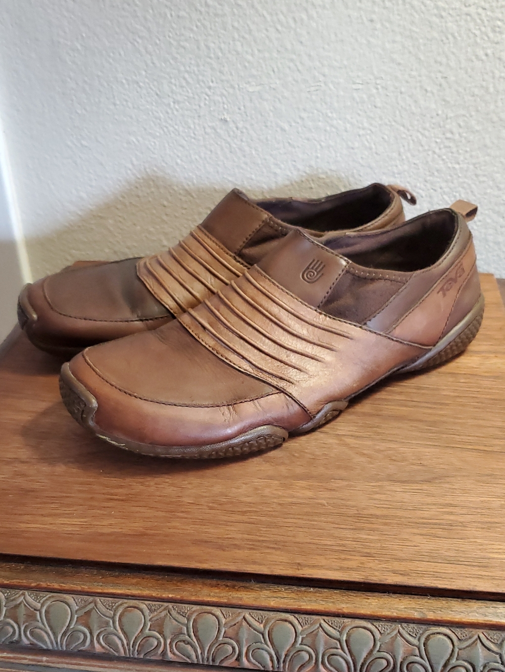 Teva Slip On